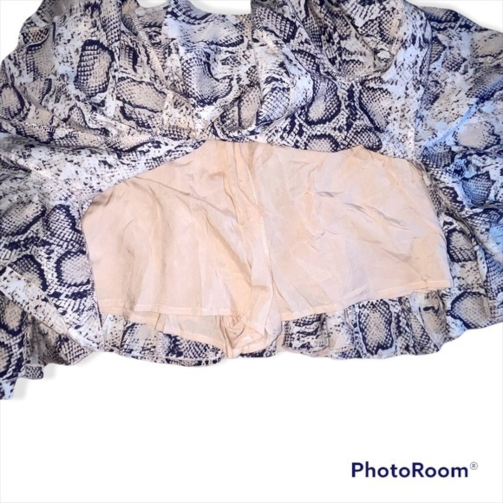 Printed romper - Picture 13 of 15